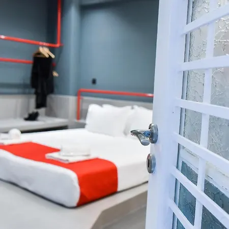 Central44 Yolo Casual Apartamento